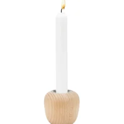 Ora ljusstake trä, Liten