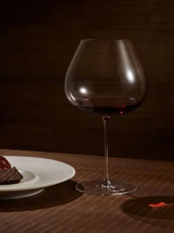 Orrefors x Björn Frantzén handmade rödvinsglas, 110 cl