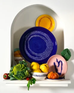 Ottolenghi Feast serveringsfat Ø35 cm, Dark blue dots-white