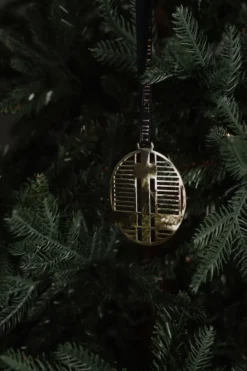 Piano trädsmycke, Förnicklad mässing