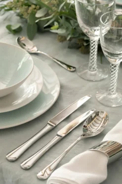 Radford bestickset blank, 24 delar + 6 grillknivar