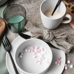 Raw mugg med handtag 35 cl, Arctic white