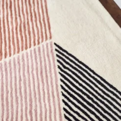 Rectangles ullmatta rosa, 170x240 cm