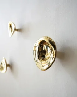 Ripple no. 02 stor knopp, Brass