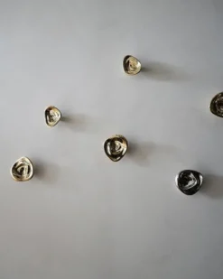 Ripple no. 02 stor knopp, Brass