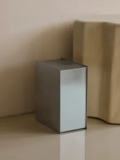 Sama soptunna, Brushed stainless steel