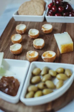 Sevyn serveringsbricka + skål 5 delar, Akacia-vitt porslin