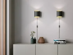 Sinne vägglampa, Svartstruktur-mässing