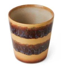 70's mugg, Cliffs