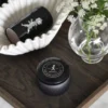 Solstickan presentbox doftljus + tändsticksrör, Svart-doftljus cederträ