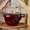 Staub tekanna gjutjärn rund 1,15 L, Grenadinröd
