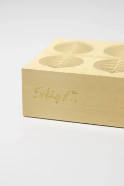 Stig L Berså tändsticksfodral 6,8x12 cm, Guld