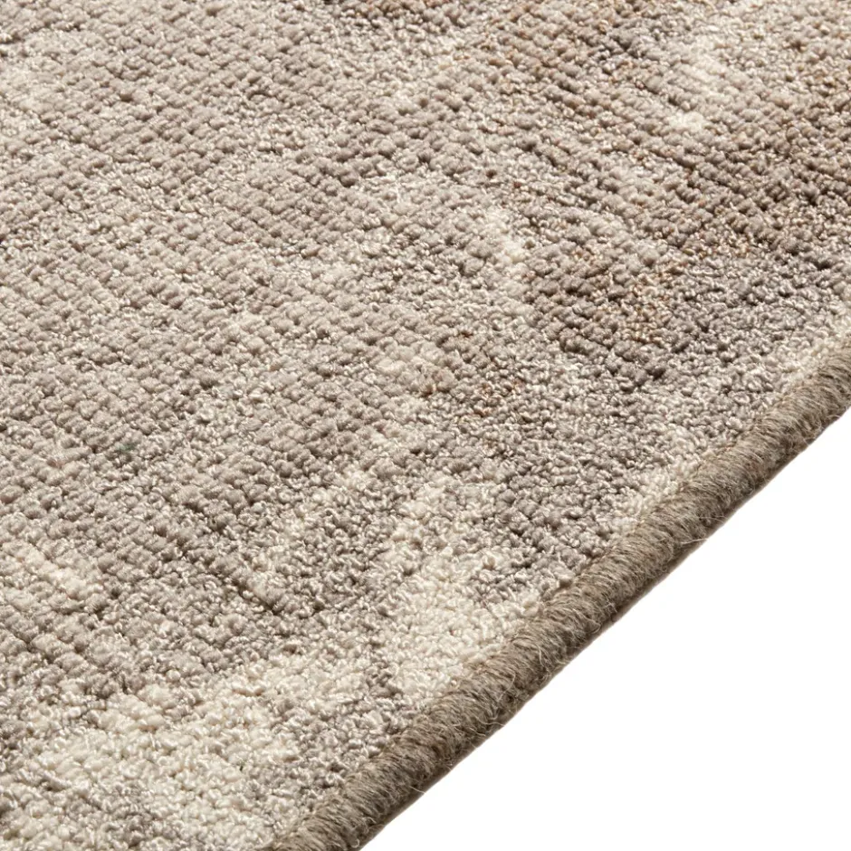Surface matta, Grey-sand
