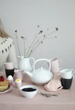 Swedish Grace tekanna 1,5 l, snö (vit)