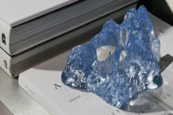 The Rock ljuslykta 91 mm, Ice blue