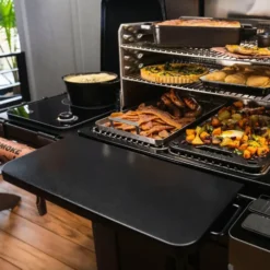 Traeger Pop-And-Lock™ fronthylla, L