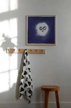 Tufs poster 50x50 cm, Blå-vit