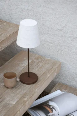 Tyra table portable bordslampa Ø14 cm, Coffee