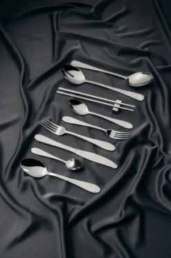 Vargen & Thor bestickset 16 delar, Gråfot, silver