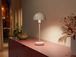 Vienda bordslampa, Putty grey
